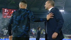 多多28-阿莱格里：国米替补席有人踢我 称赞裁判并非讽刺